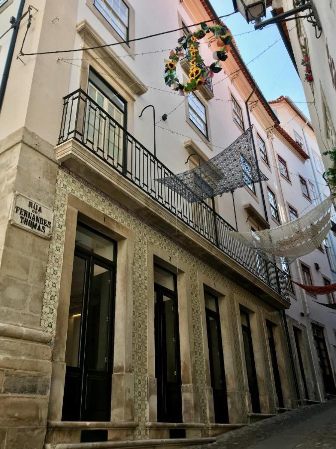 Change The World Hostels - Coimbra - Almedina Exteriör bild